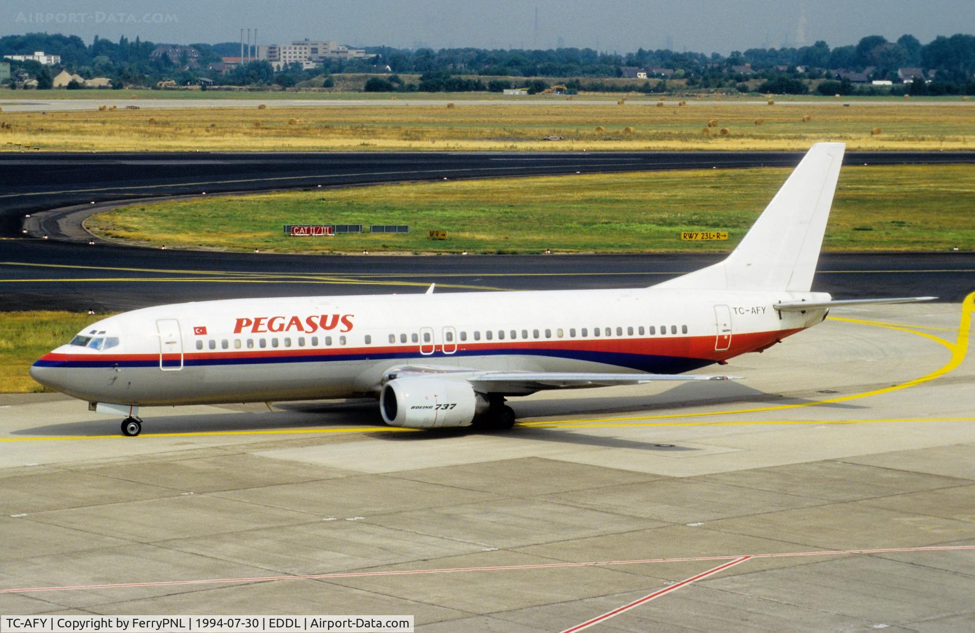 TC-AFY, Boeing 737-4Q8 C/N 24705, Former Malaysian B734 operating for Pegasus for only 8 months and than went to Air Sahara, India.