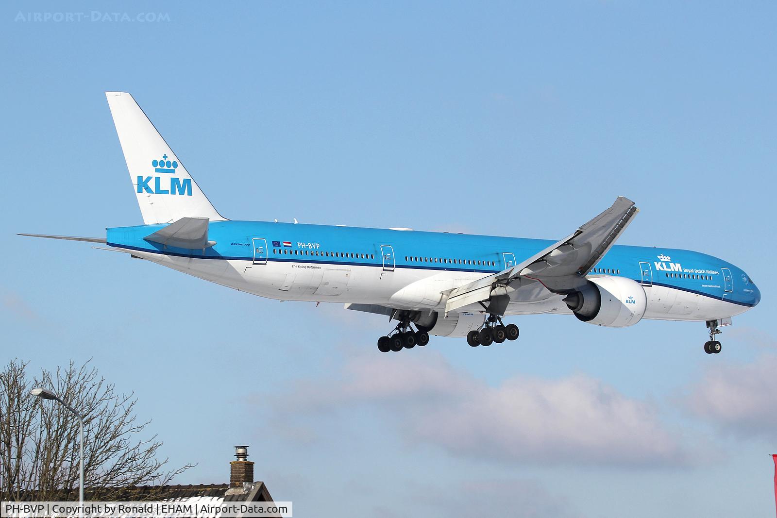 PH-BVP, 2016 Boeing 777-306/ER C/N 44555, at spl