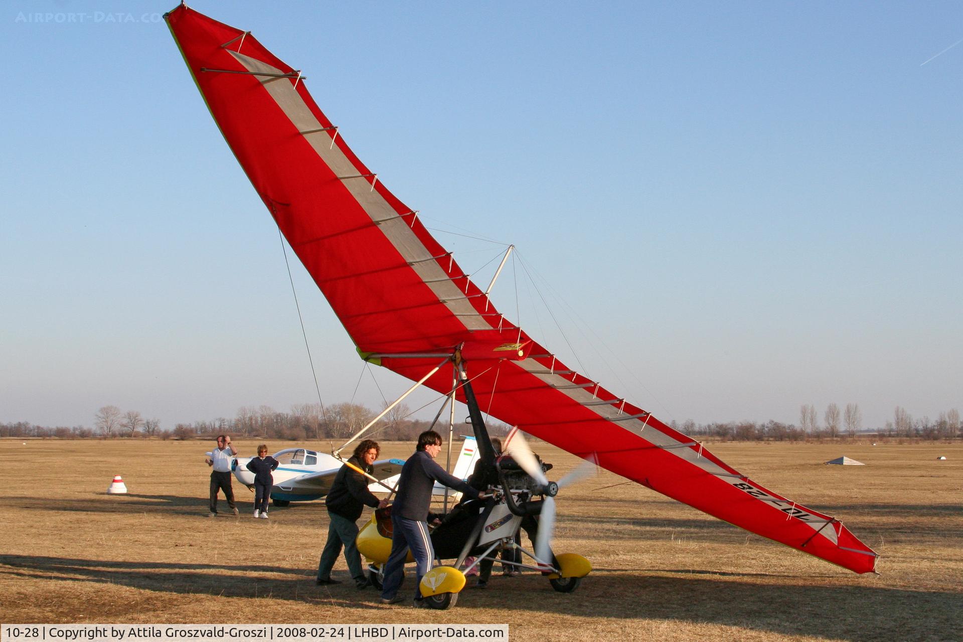 10-28, 1993 Halley Apollo CXM Racer GT C/N 070393, LHBD - Börgönd Airport, Hungary