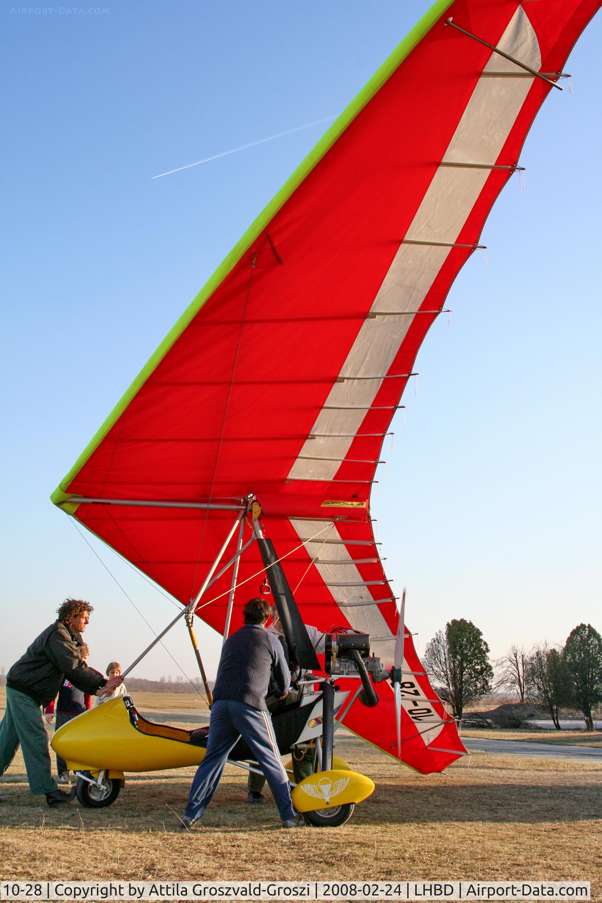 10-28, 1993 Halley Apollo CXM Racer GT C/N 070393, LHBD - Börgönd Airport, Hungary
