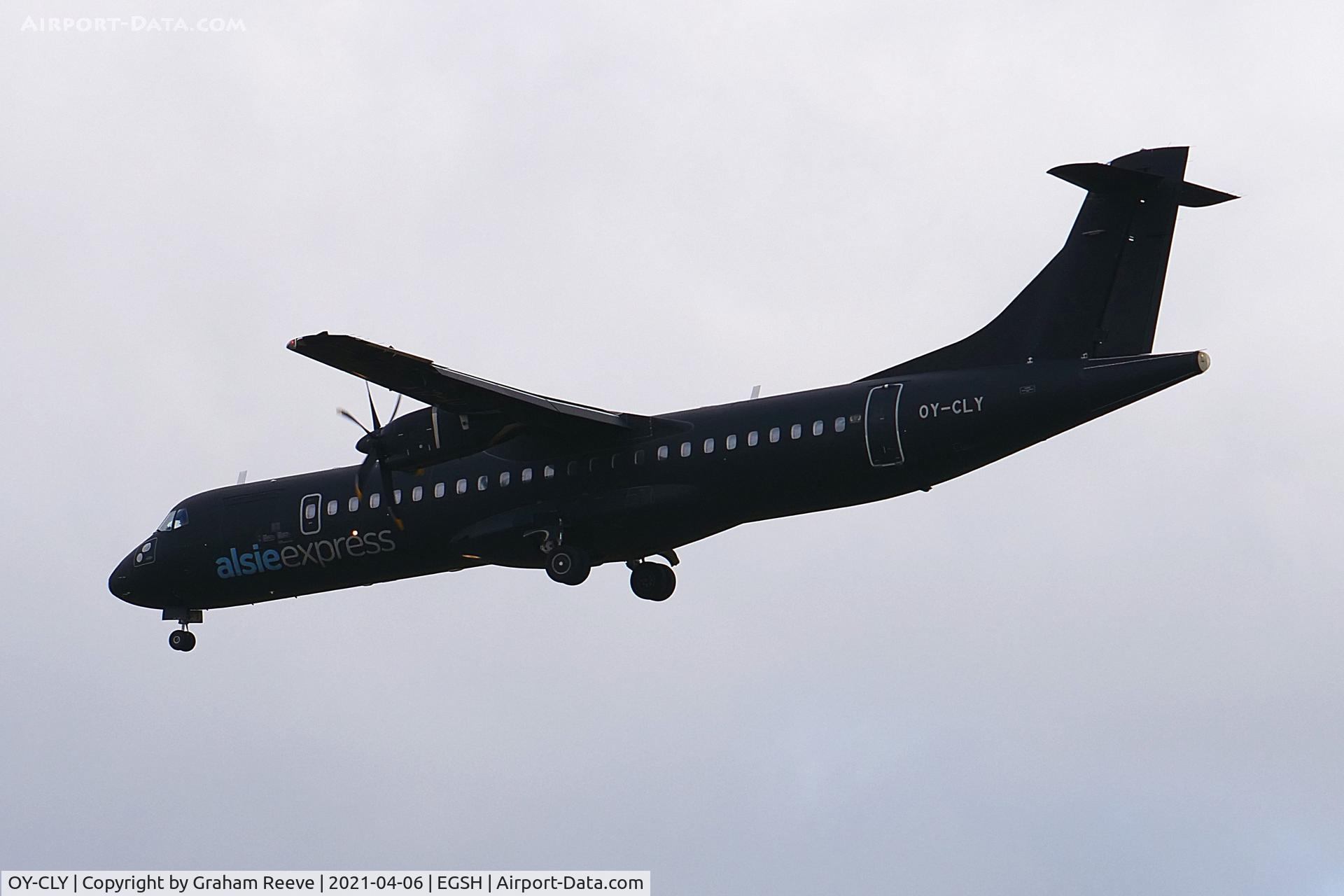 OY-CLY, 2008 ATR 72-212A C/N 799, On approach to Norwich.