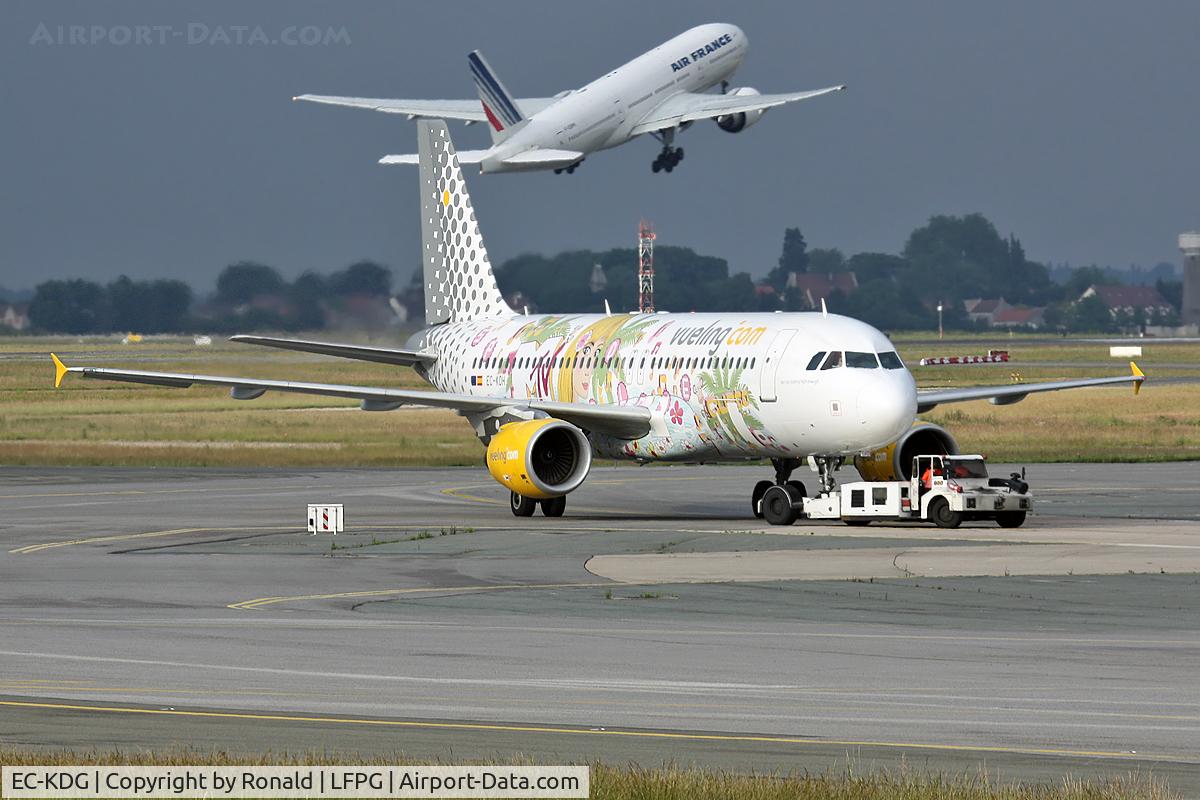 EC-KDG, 2007 Airbus A320-214 C/N 3095, at cdg