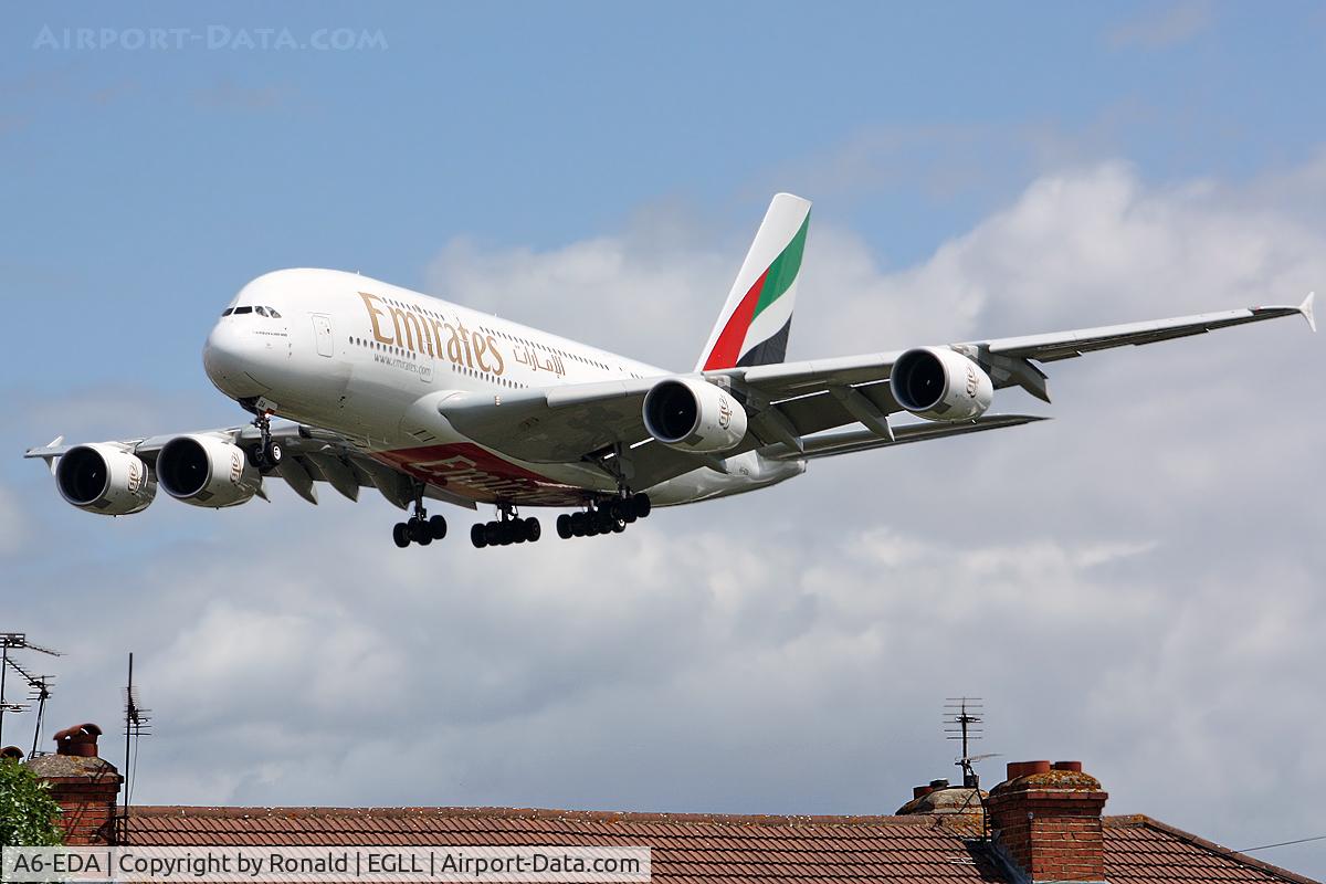 A6-EDA, 2007 Airbus A380-861 C/N 011, at lhr