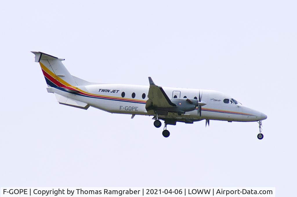 F-GOPE, 1994 Beech 1900D C/N UE-103, Twinjet Beech 1900D