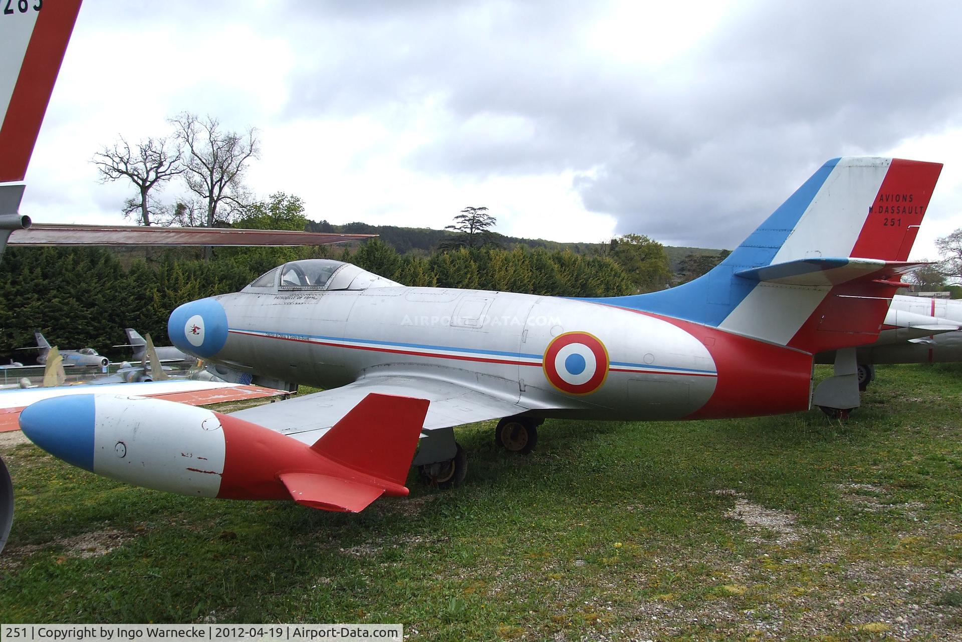 251, Dassault MD-450 Ouragan C/N 215, Dassault MD.450 Ouragan at the Musee de l'Aviation du Chateau, Savigny-les-Beaune