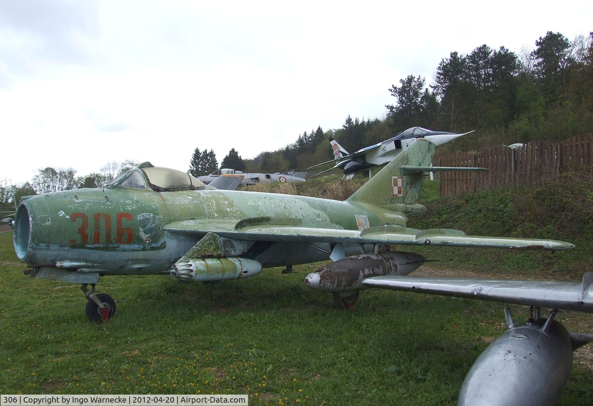 306, PZL-Mielec Lim-6bis C/N 1F-0306, PZL-Mielec Lim-6bis (MiG-17 attack version) FRESCO at the Musee de l'Aviation du Chateau, Savigny-les-Beaune