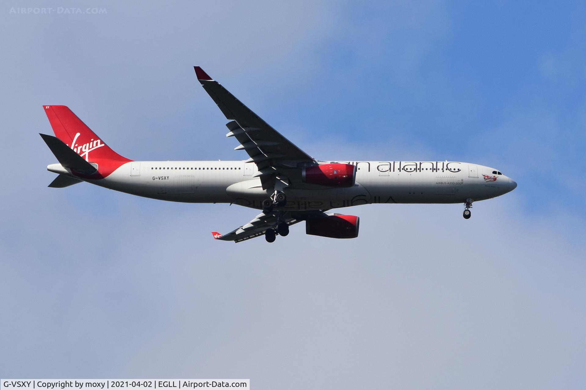 G-VSXY, 2010 Airbus A330-343X C/N 1195, Airbus A330-343X on finals to 9R London Heathrow.