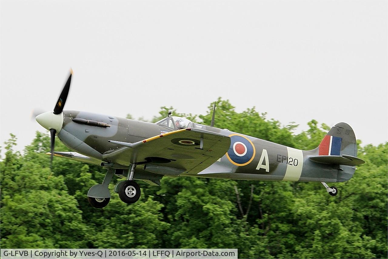 G-LFVB, 1942 Supermarine 349 Spitfire LF.Vb C/N CBAF.2403, Supermarine Spitfire MK-Vb, Take off, La Ferté-Alais (LFFQ) air show 2016