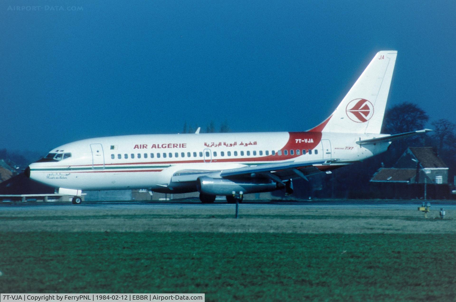 7T-VJA, 1982 Boeing 737-2T4 C/N 22800, Landing of Air Algerie B732