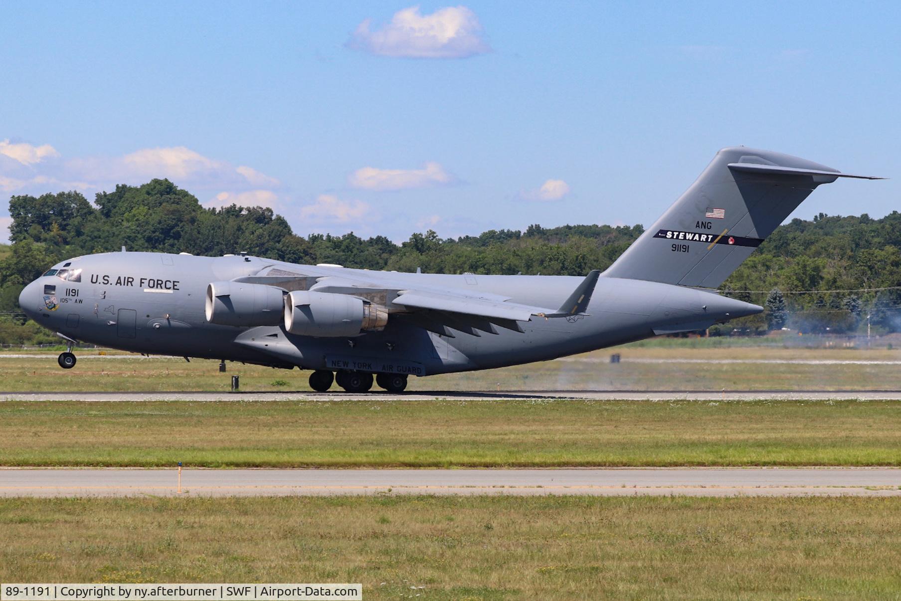 89-1191, 1993 McDonnell Douglas C-17A Globemaster III C/N P-5, POLO98 working the pattern at Stewart ANGB