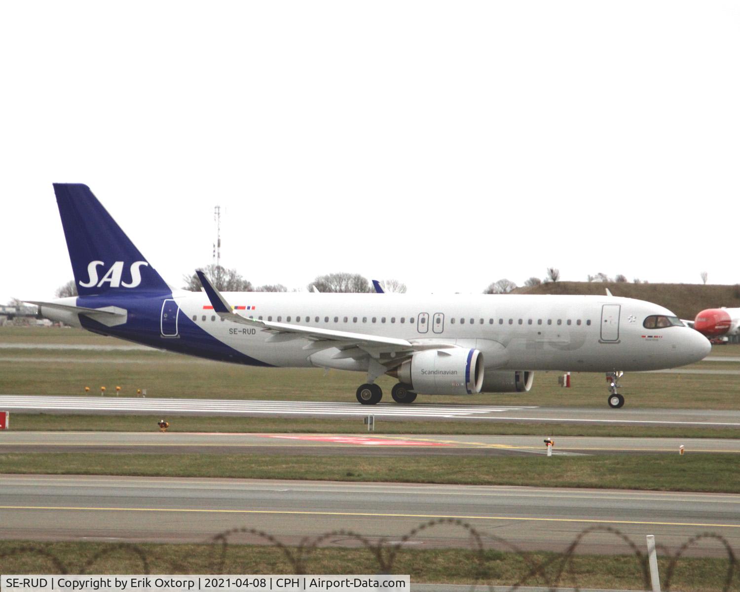 SE-RUD, 2021 Airbus A320-251N C/N 10145, SE-RUD taking off rw 22R