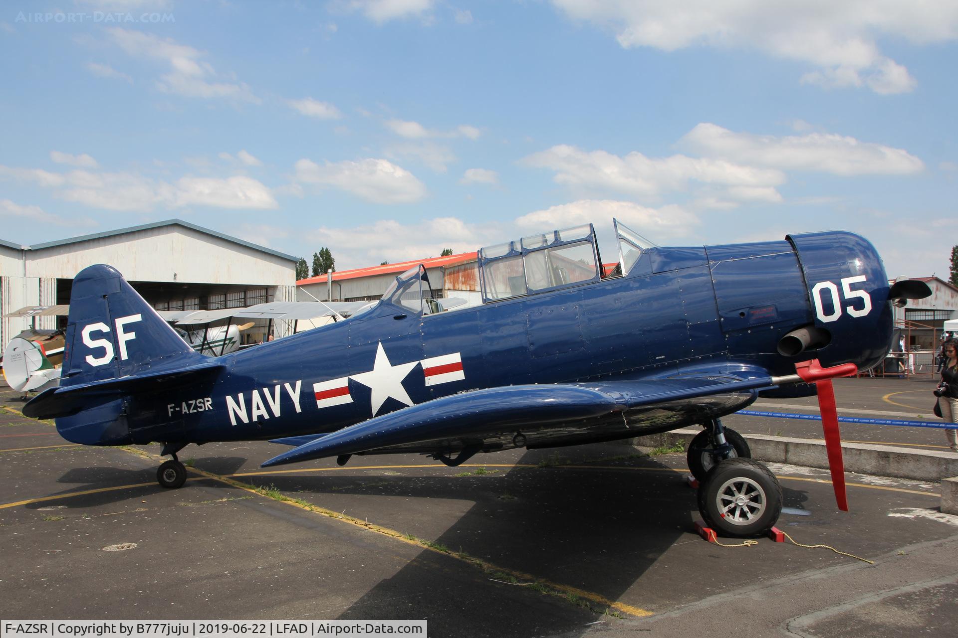 F-AZSR, North American T-6G Texan C/N 197-75, at Compiègne