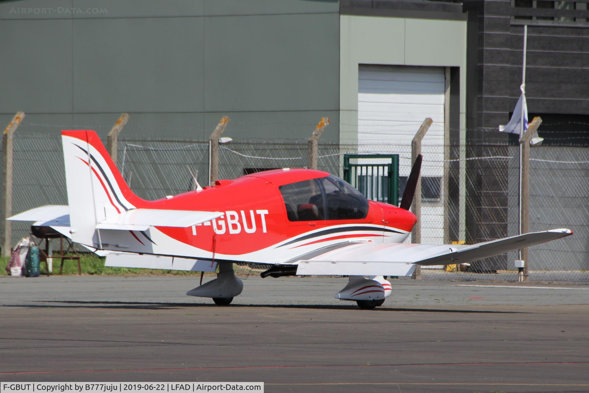 F-GBUT, Robin DR-400-180 Regent C/N 1377, at Compiègne