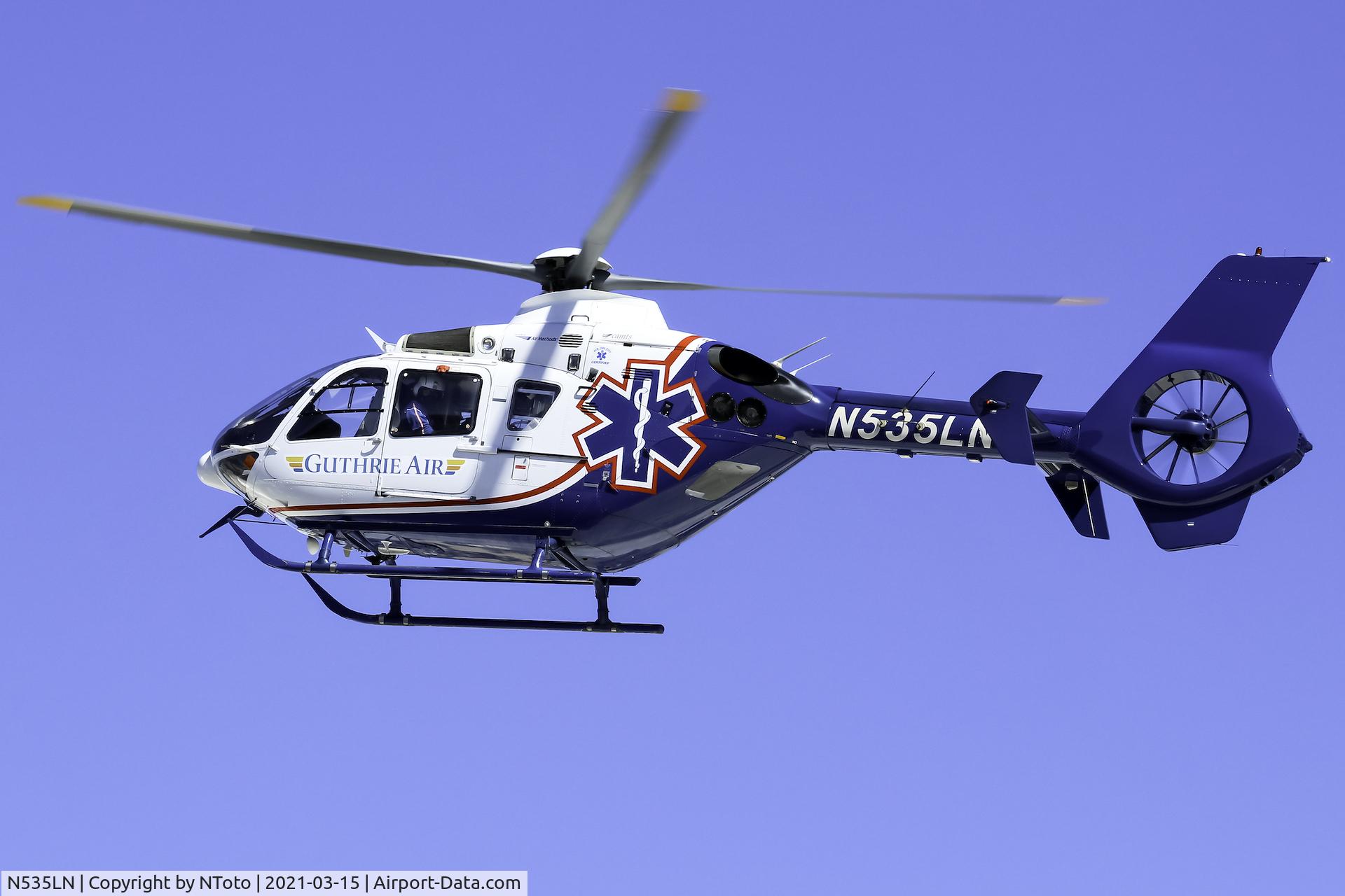 N535LN, 2004 Eurocopter EC-135P-2 C/N 0365, Approaching during a cold windy day.