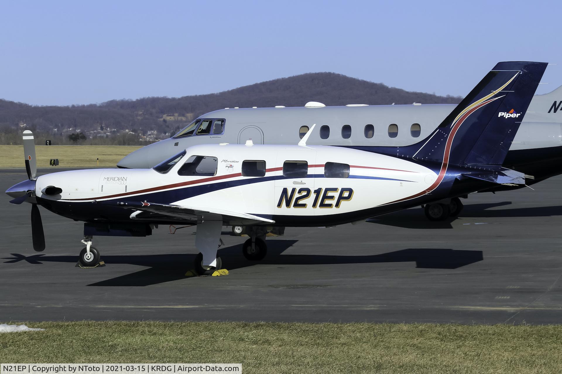 N21EP, Piper PA-46-500TP Malibu C/N 4697479, Resting on the ramp at RDG.