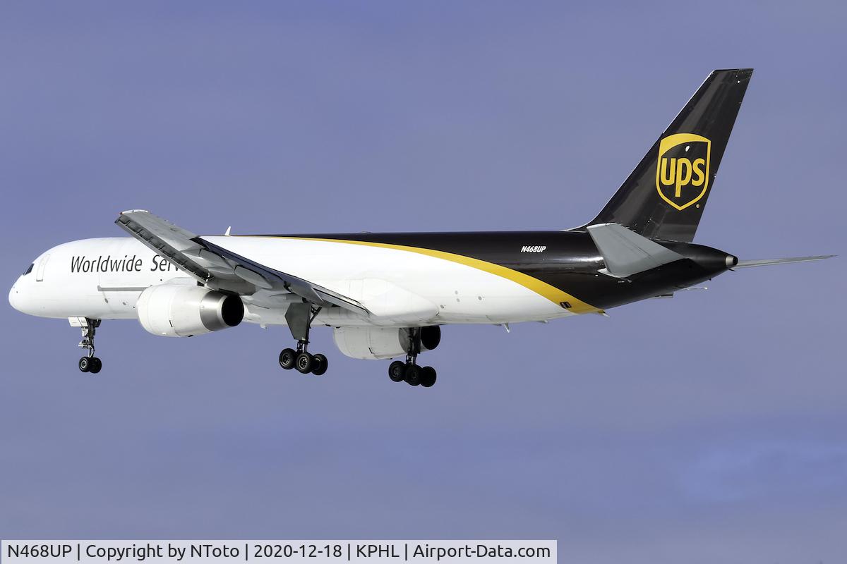 N468UP, 1997 Boeing 757-24APF C/N 25484, Arriving with nice winter contrast.