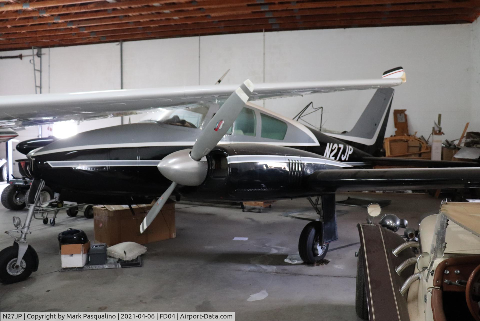 N27JP, Cessna 310D C/N 39129, Cessna 310D