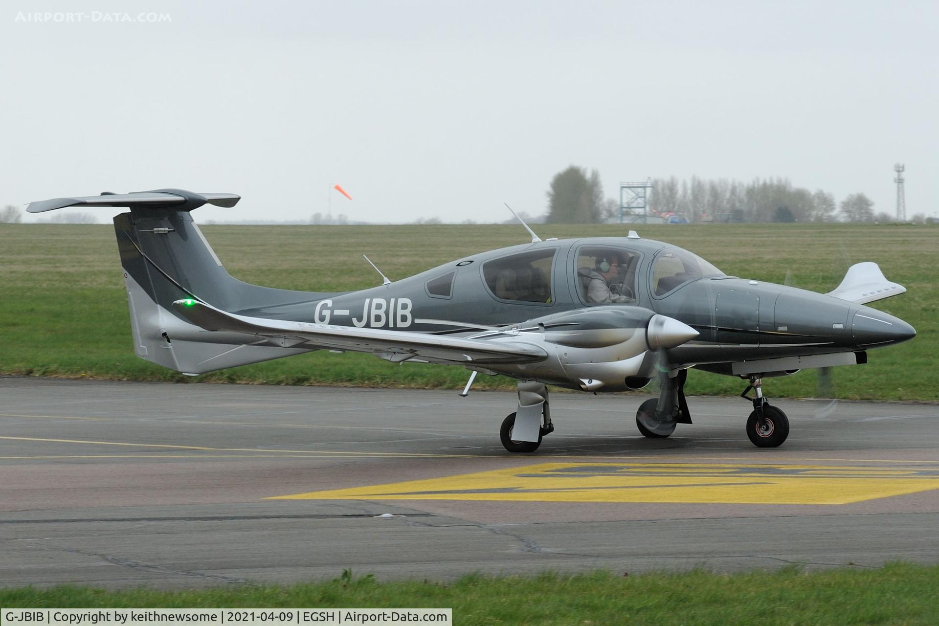 G-JBIB, 2019 Diamond DA-62 C/N 62.129, Leaving Norwich.