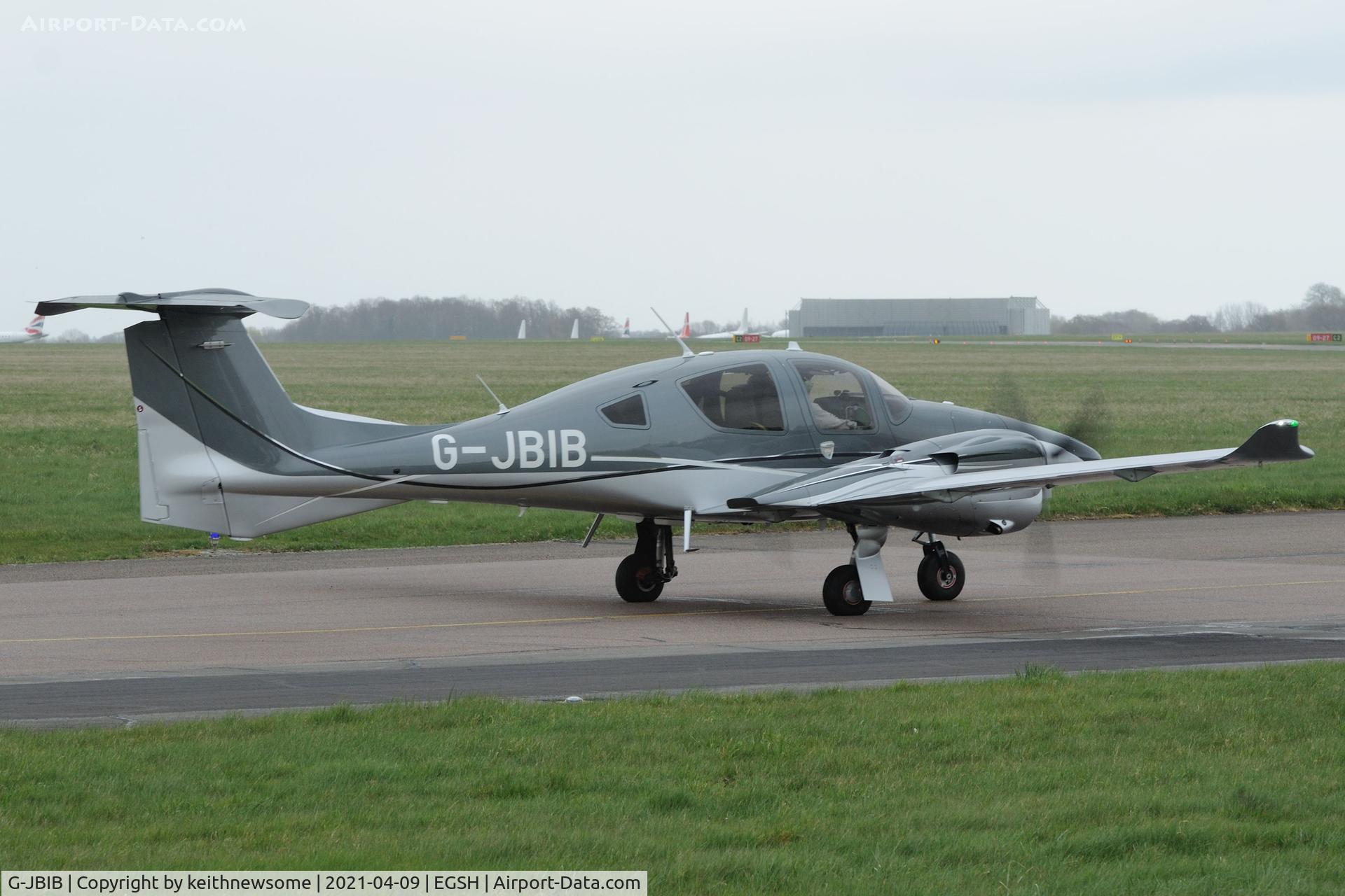 G-JBIB, 2019 Diamond DA-62 C/N 62.129, Leaving Norwich.
