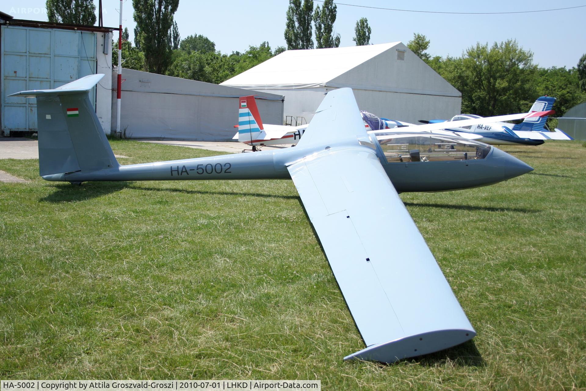 HA-5002, 1980 ICA-Brasov IS-28B2 C/N 244, LHKD - Kecskéd Airport, Hungary