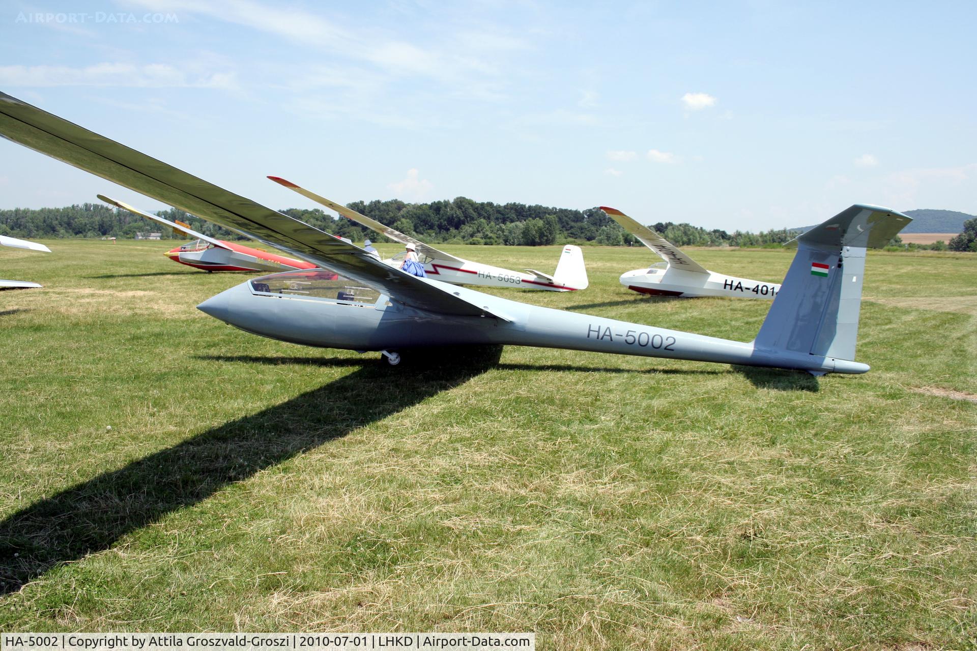 HA-5002, 1980 ICA-Brasov IS-28B2 C/N 244, LHKD - Kecskéd Airport, Hungary