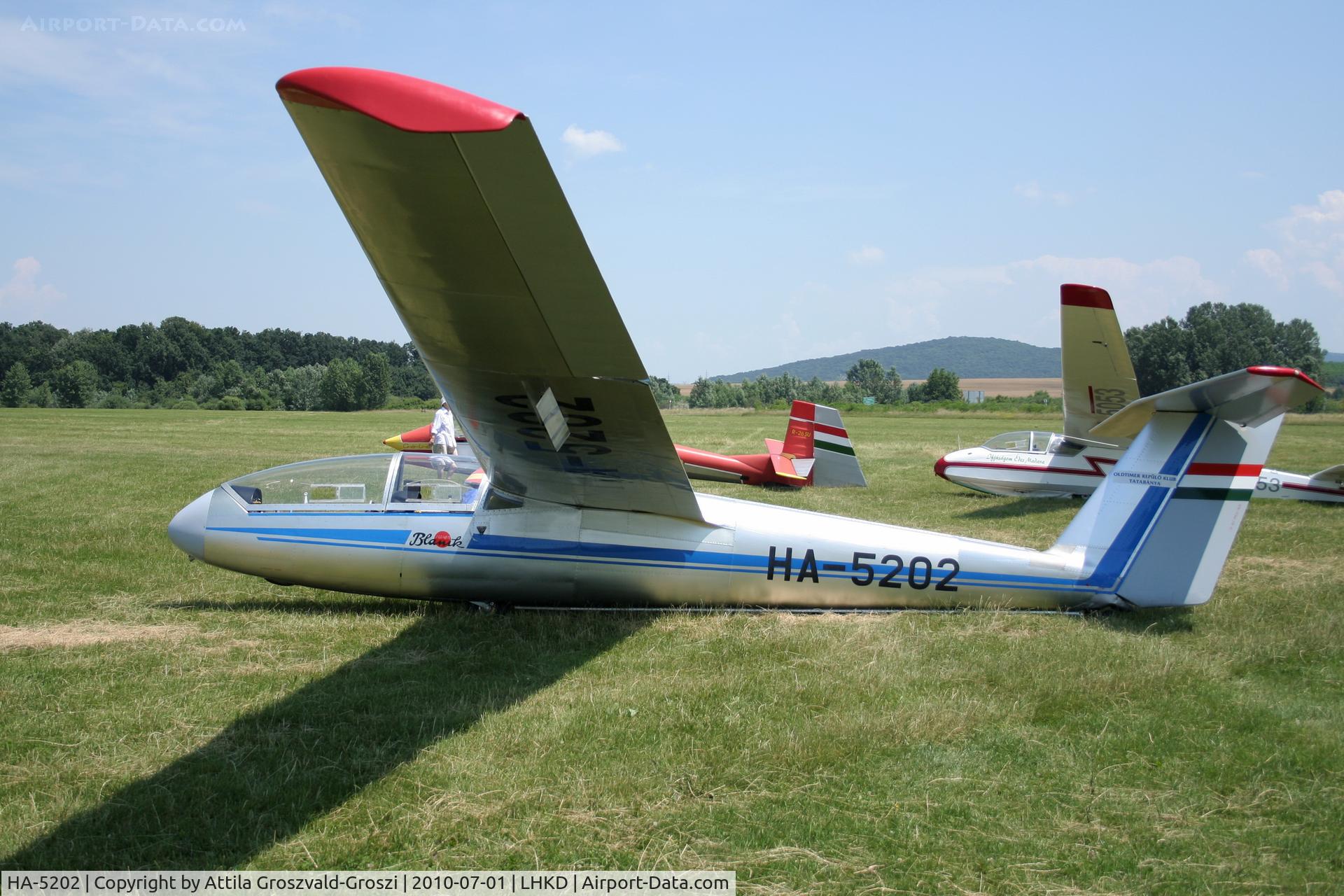 HA-5202, 1989 Let L-23 Super Blanik C/N 897520, LHKD - Kecskéd Airport, Hungary