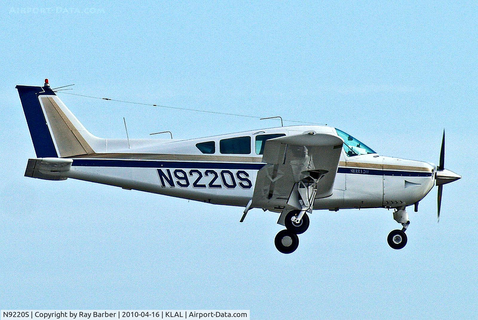 N9220S, 1975 Beech B24R Sierra C/N MC-380, N9220S   Beech B24R-200 Sierra [MC-380] Lakeland-Linder~N 16/04/2010