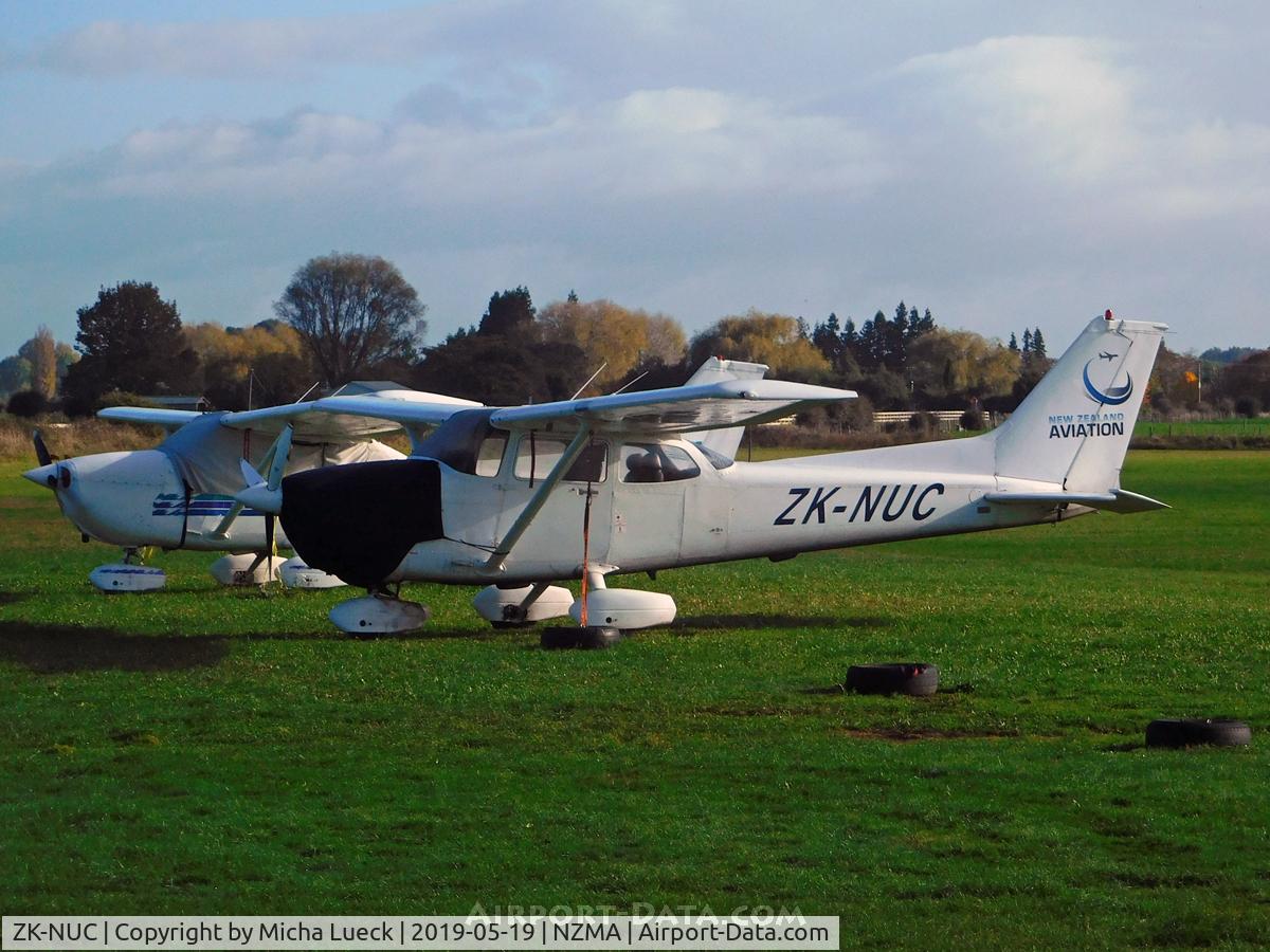 ZK-NUC, Cessna 172R C/N 17280367, At Matamata