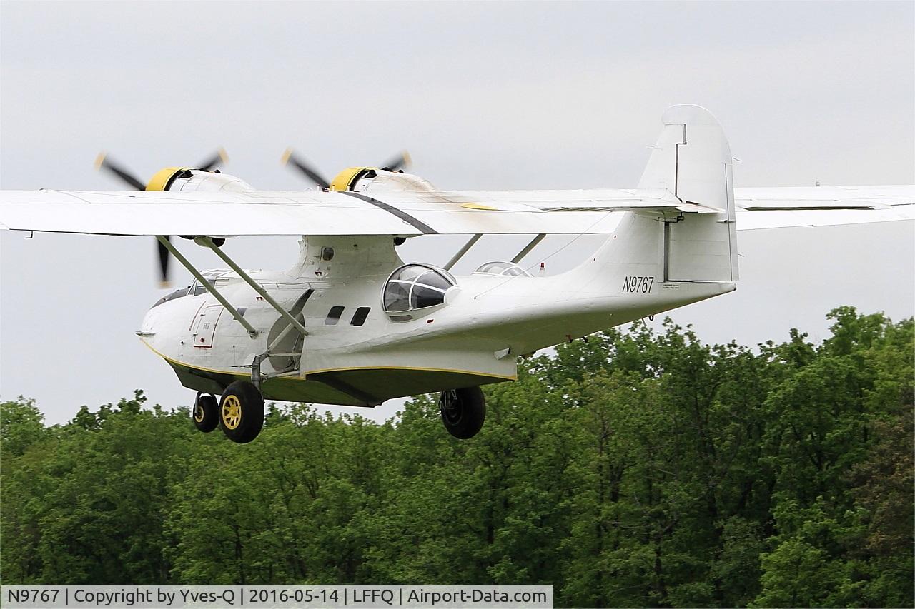 N9767, 1942 Boeing PBY-5A Catalina C/N 9767, Consolidated Vultee PBY-5A Catalina, Take off, La Ferté-Alais airfield (LFFQ) Air show 2016