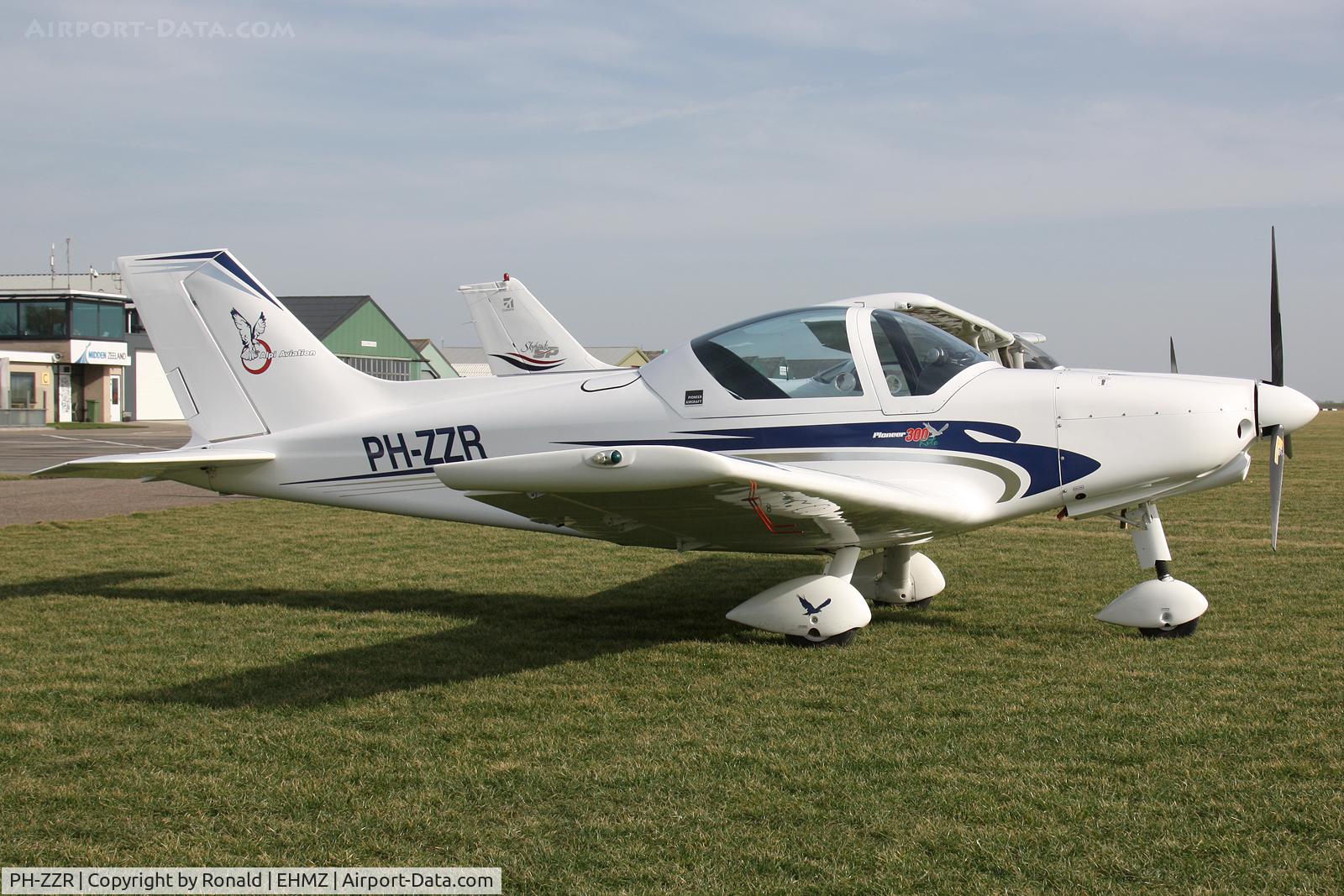 PH-ZZR, Alpi Aviation Pioneer 300 Kite C/N 5016, at ehmz