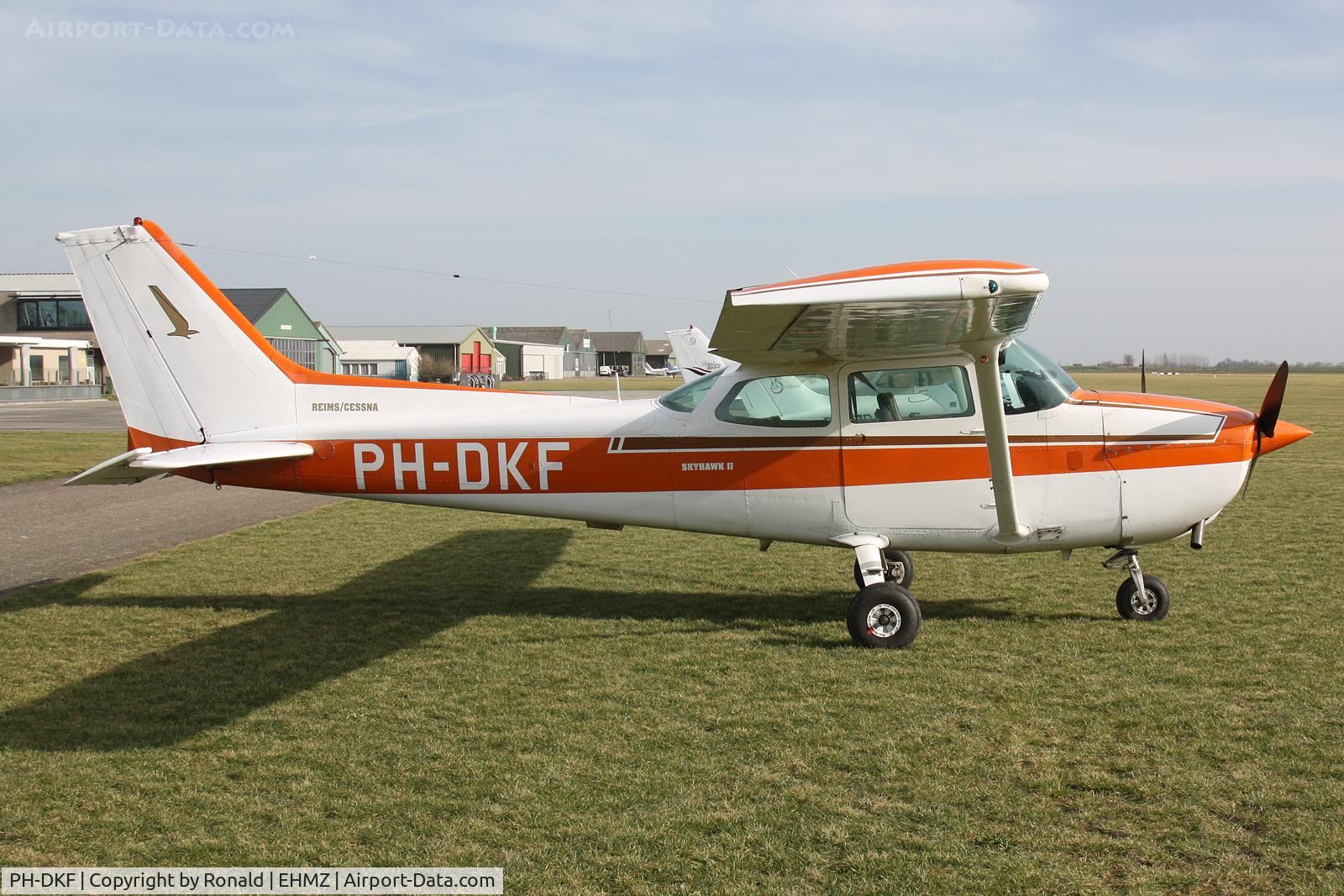 PH-DKF, 1981 Reims F172P C/N 2124, at ehmz