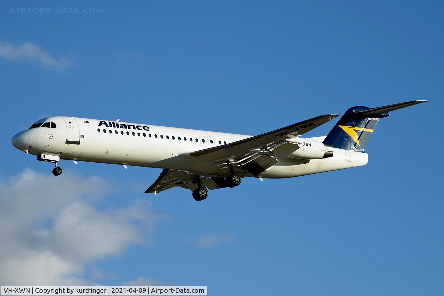 VH-XWN, 1989 Fokker 100 (F-28-0100) C/N 11278, Fokker 100  cn 11278. Alliance Airlines VH-XWN rwy 06 YPPH 09 April 2021