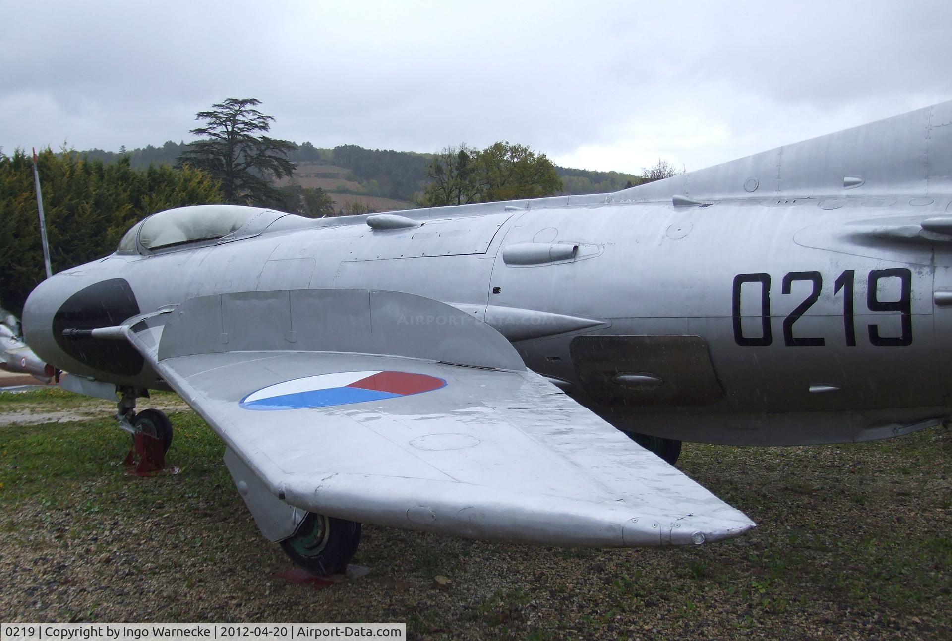 0219, Aero S-105 (MiG-19S) C/N 050219, Aero S-105 (MiG-19S) FARMER-C at the Musee de l'Aviation du Chateau, Savigny-les-Beaune