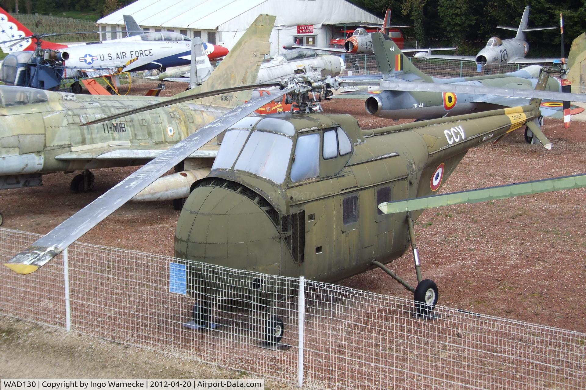 WAD130, Westland S.55 Whirlwind Srs 2 C/N WA138, Westland WS-55 Whirlwind (displayed as 'WAD129') at the Musee de l'Aviation du Chateau, Savigny-les-Beaune