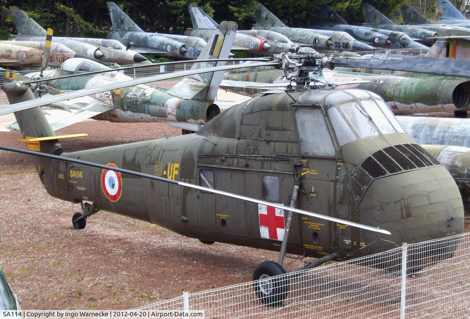 SA114, Sikorsky H-34A Choctaw C/N SA114, Sikorsky H-34A Choctaw at the Musee de l'Aviation du Chateau, Savigny-les-Beaune
