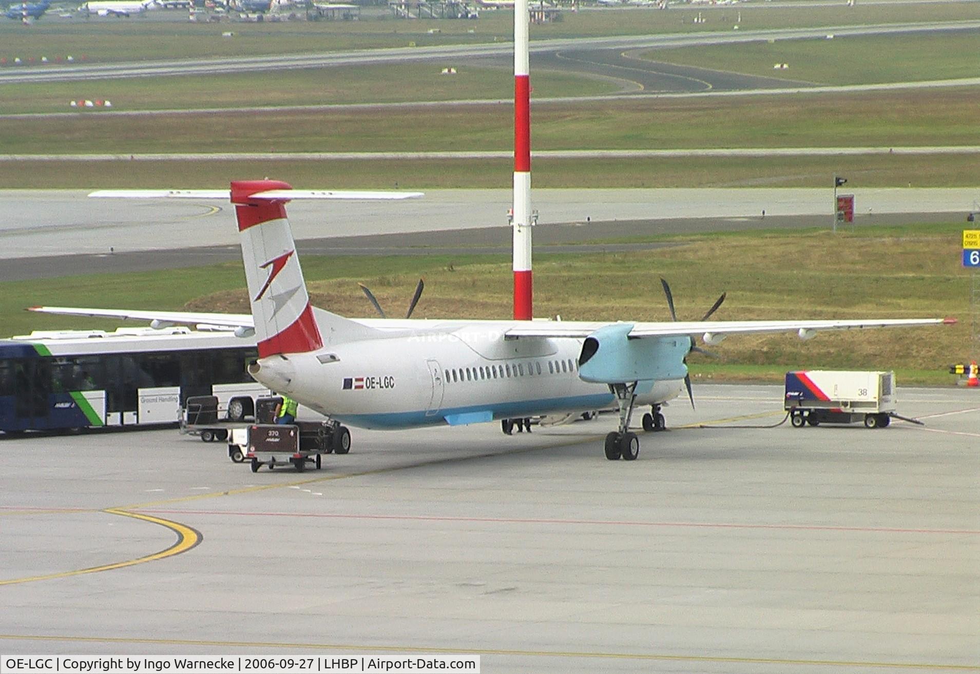 OE-LGC, 2000 De Havilland Canada DHC-8-402Q Dash 8 C/N 4026, De Havilland Canada DHC-8-402Q (Dash 8) of Austrian Airlines at Ferihegy airport, Budapest