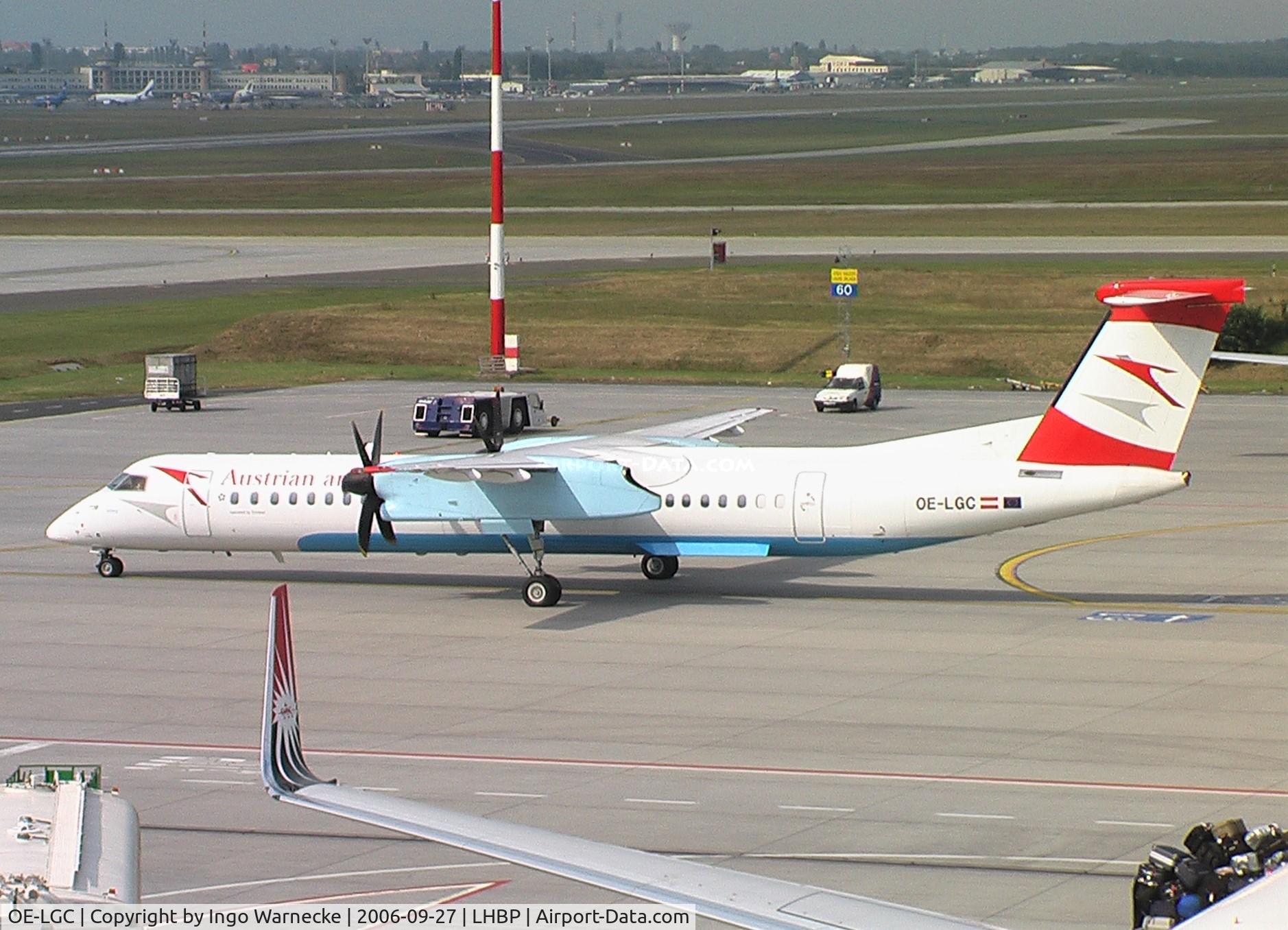 OE-LGC, 2000 De Havilland Canada DHC-8-402Q Dash 8 C/N 4026, De Havilland Canada DHC-8-402Q (Dash 8) of Austrian Airlines at Ferihegy airport, Budapest