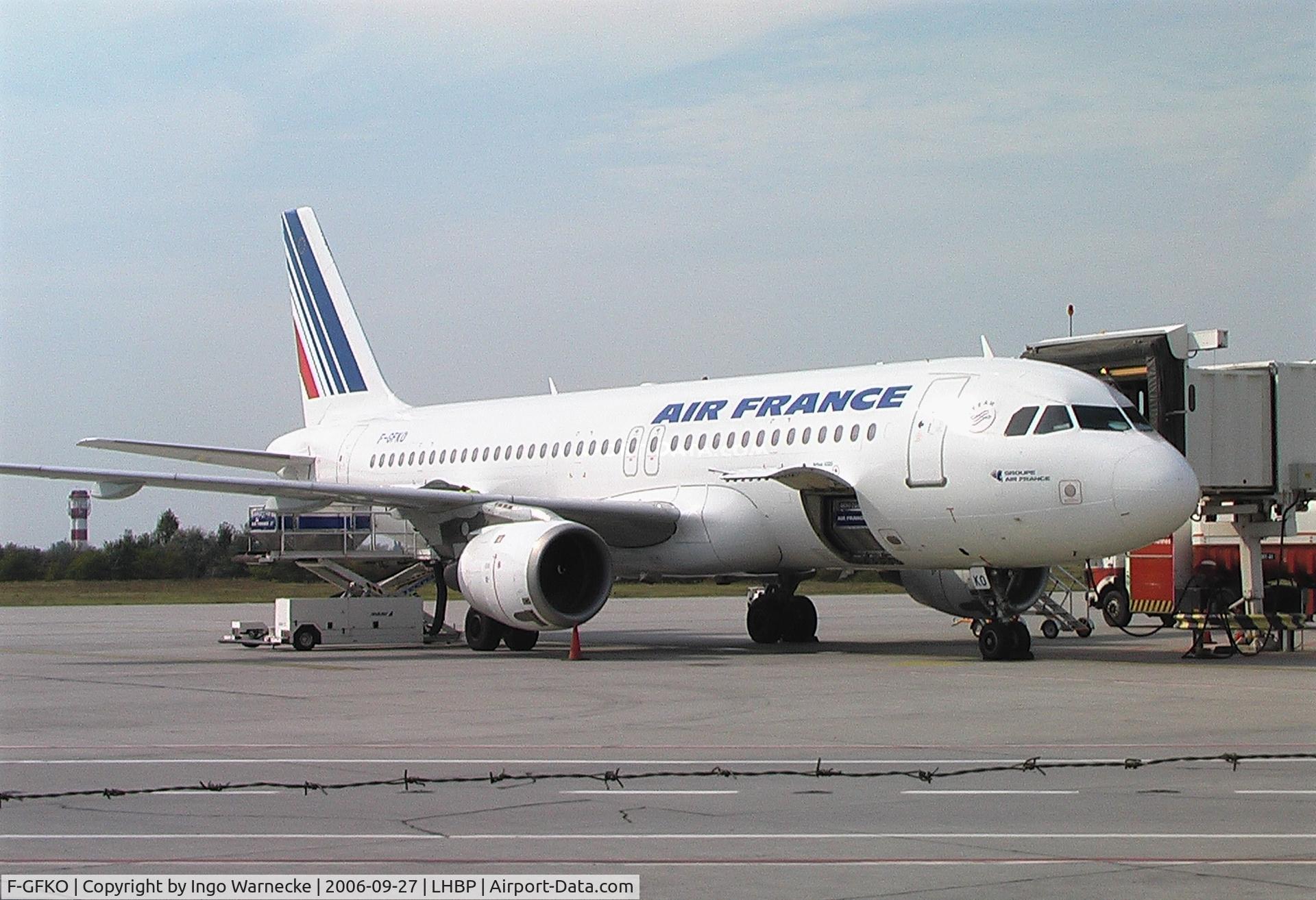 F-GFKO, 1990 Airbus A320-211 C/N 0129, Airbus A320-211 of Air France at Ferihegy airport, Budapest