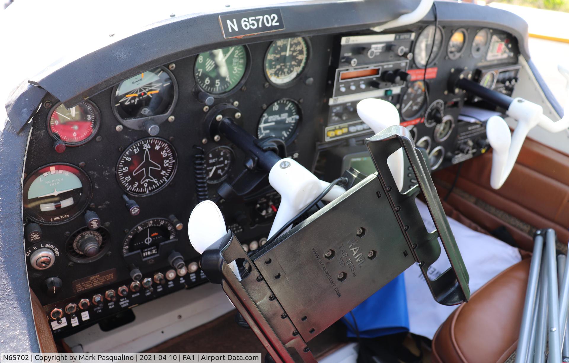 N65702, 1974 Lake LA-4-200 Buccaneer C/N 607, Lake LA-4-200