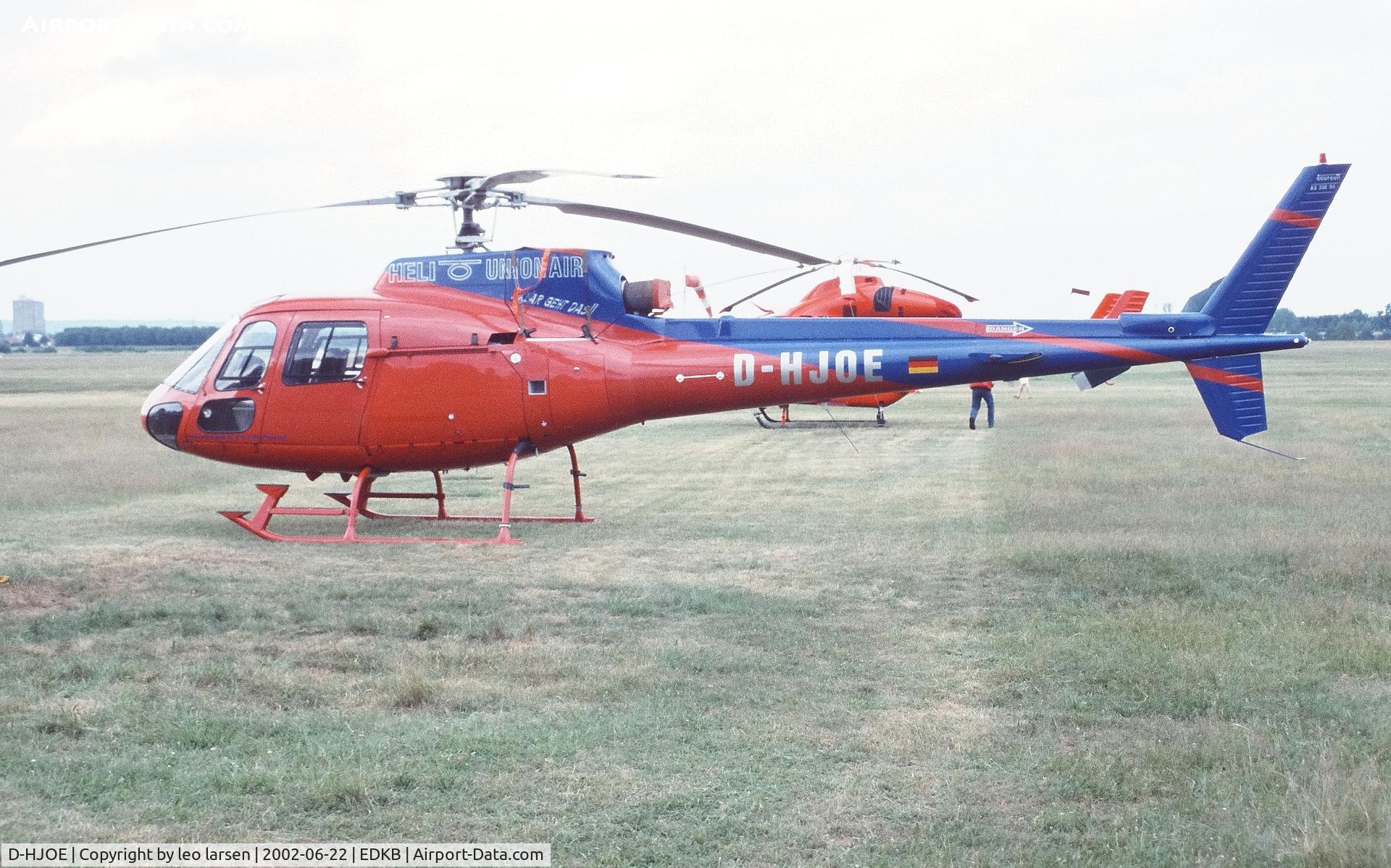 D-HJOE, 1999 Aerospatiale AS-350BA Ecureuil C/N 9013, Bonn/Hangelar 22.6.2002