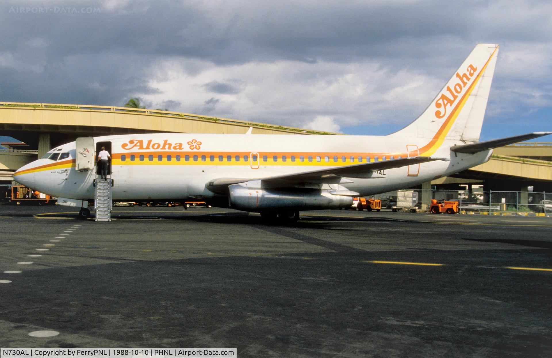 N730AL, 1982 Boeing 737-297 C/N 22631, Aloha B732 between flights