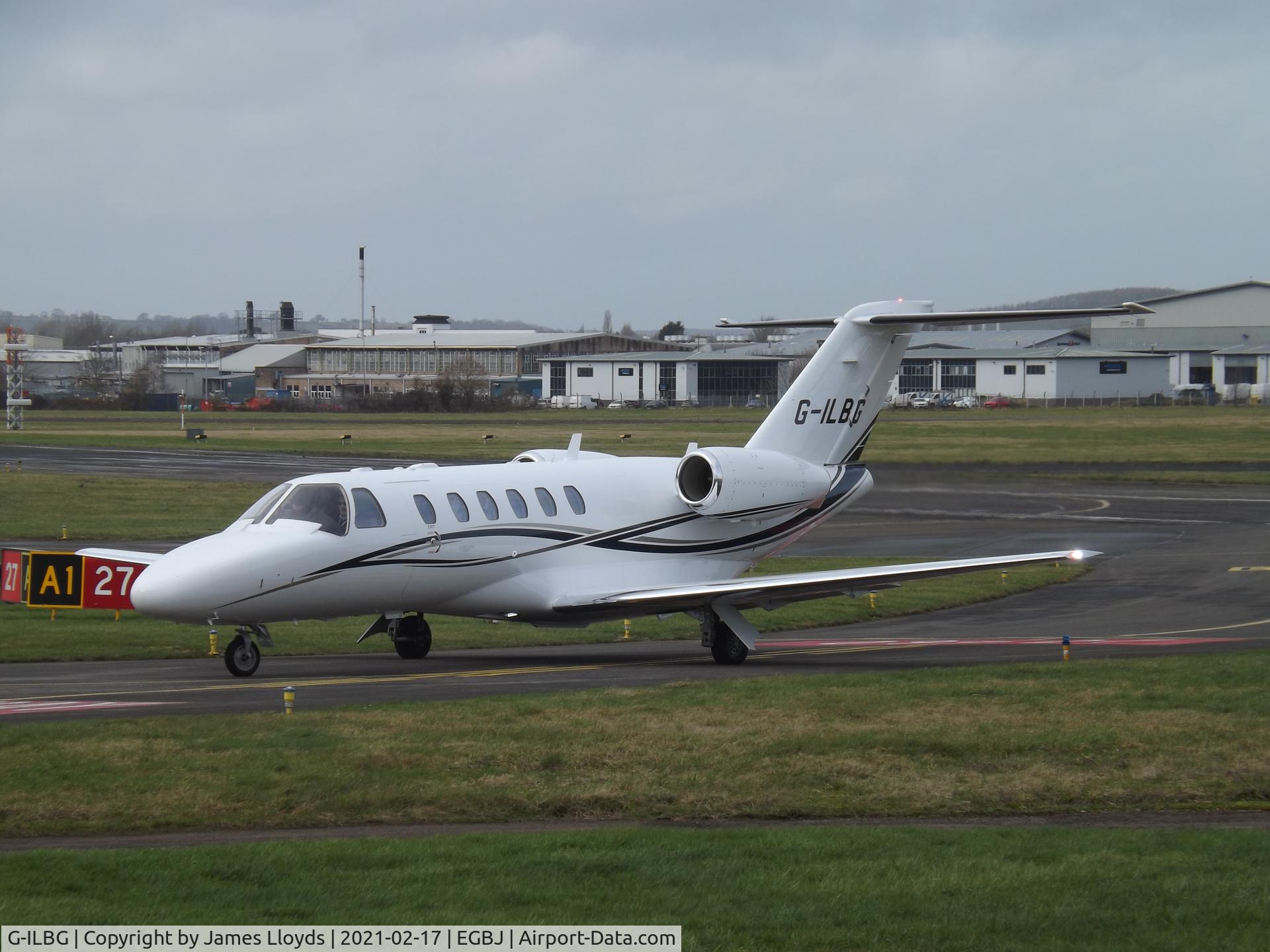 G-ILBG, 2010 Cessna 525A CitationJet CJ2+ C/N 525A-0461, On a Training flight at Gloucestershire Airport.