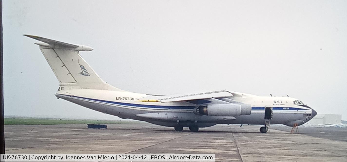 UK-76730, Ilyushin Il-76 C/N 00000000, scan from slide