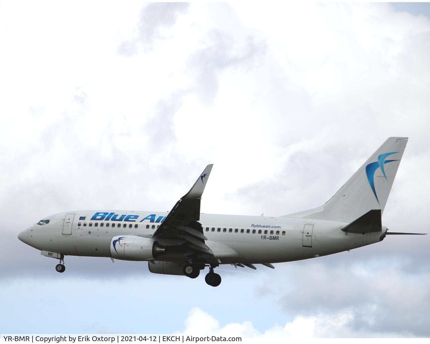 YR-BMR, 2003 Boeing 737-7K2 C/N 33465, YR-BMR landing rw 22L