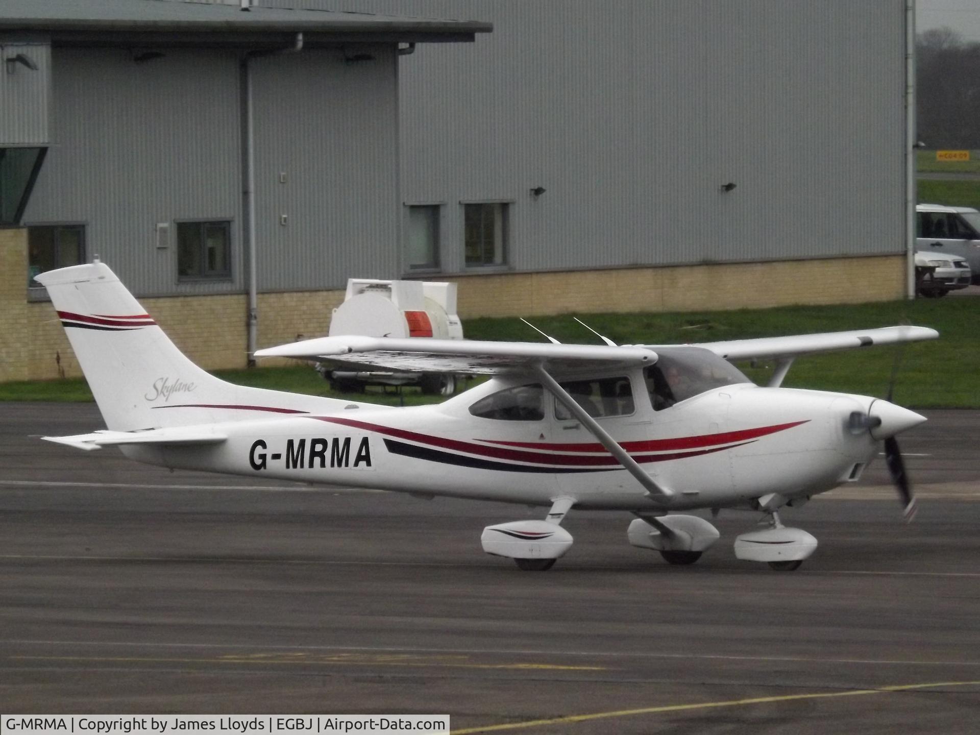 G-MRMA, 1999 Cessna 182S Skylane C/N 18280571, At Gloucestershire Airport.