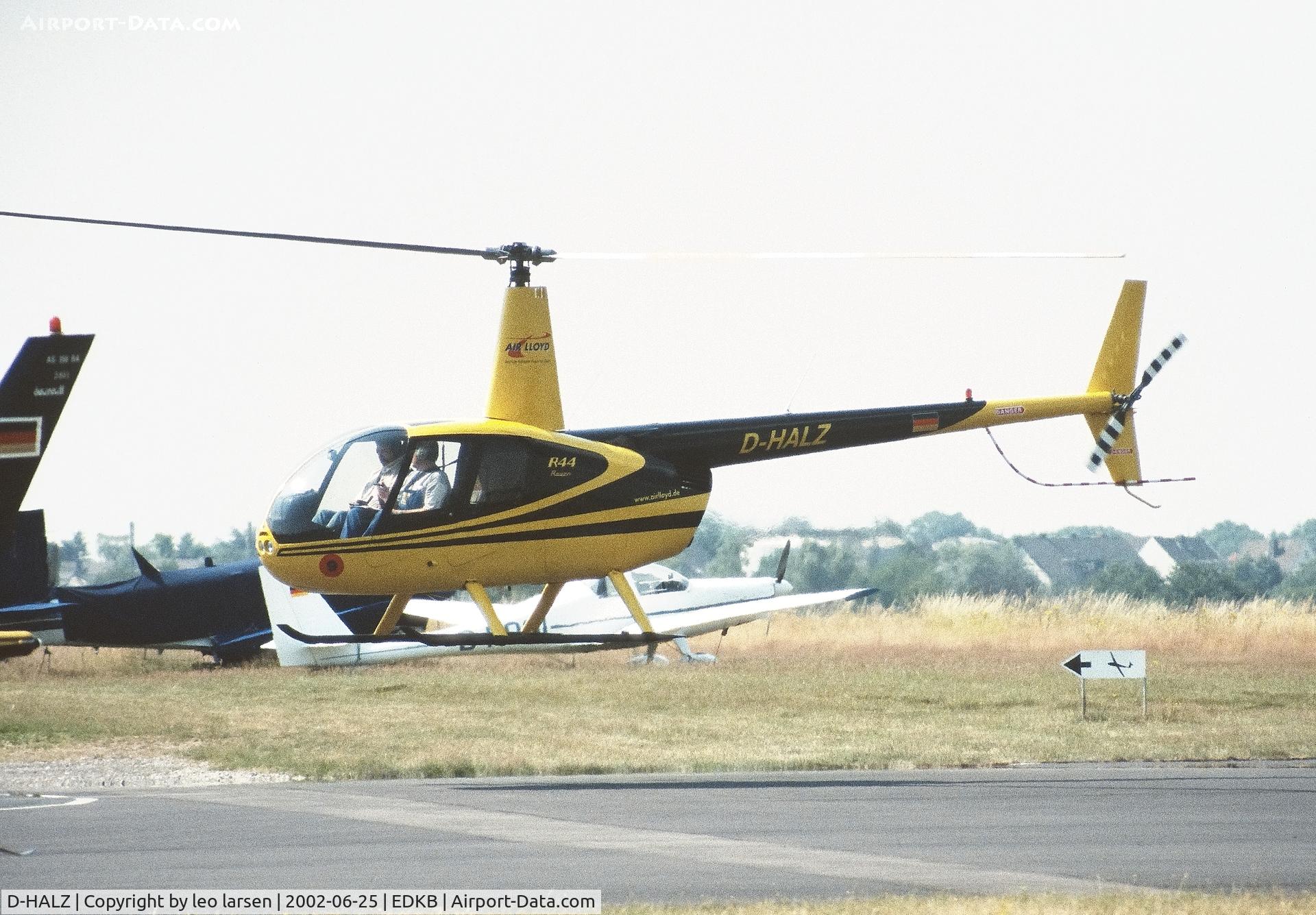 D-HALZ, Robinson R-44 Raven C/N 0952, Bonn/Hangelar 25.6.2002.To EC-IIX
