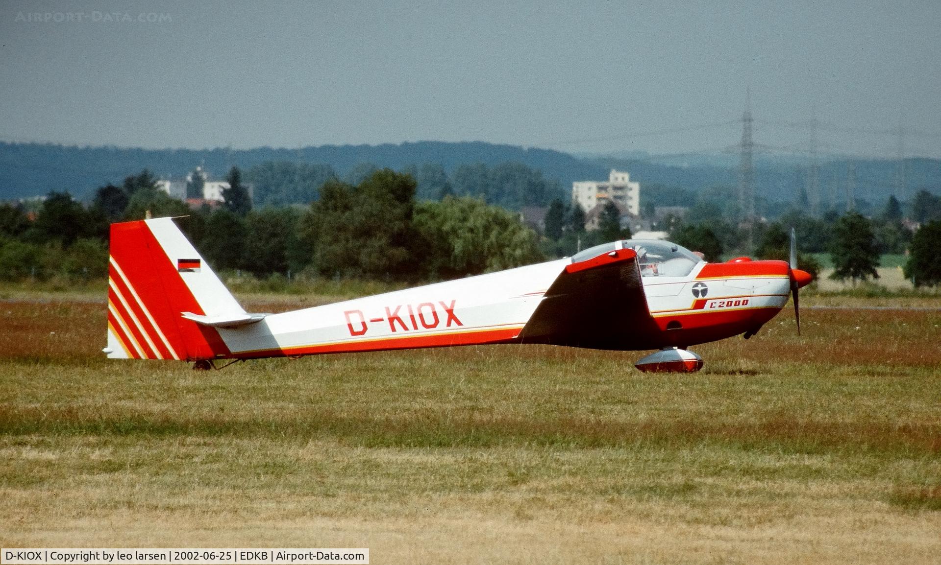 D-KIOX, Scheibe SF-25C Falke C/N 44507, Bonn/Hangelar 25.6.2002