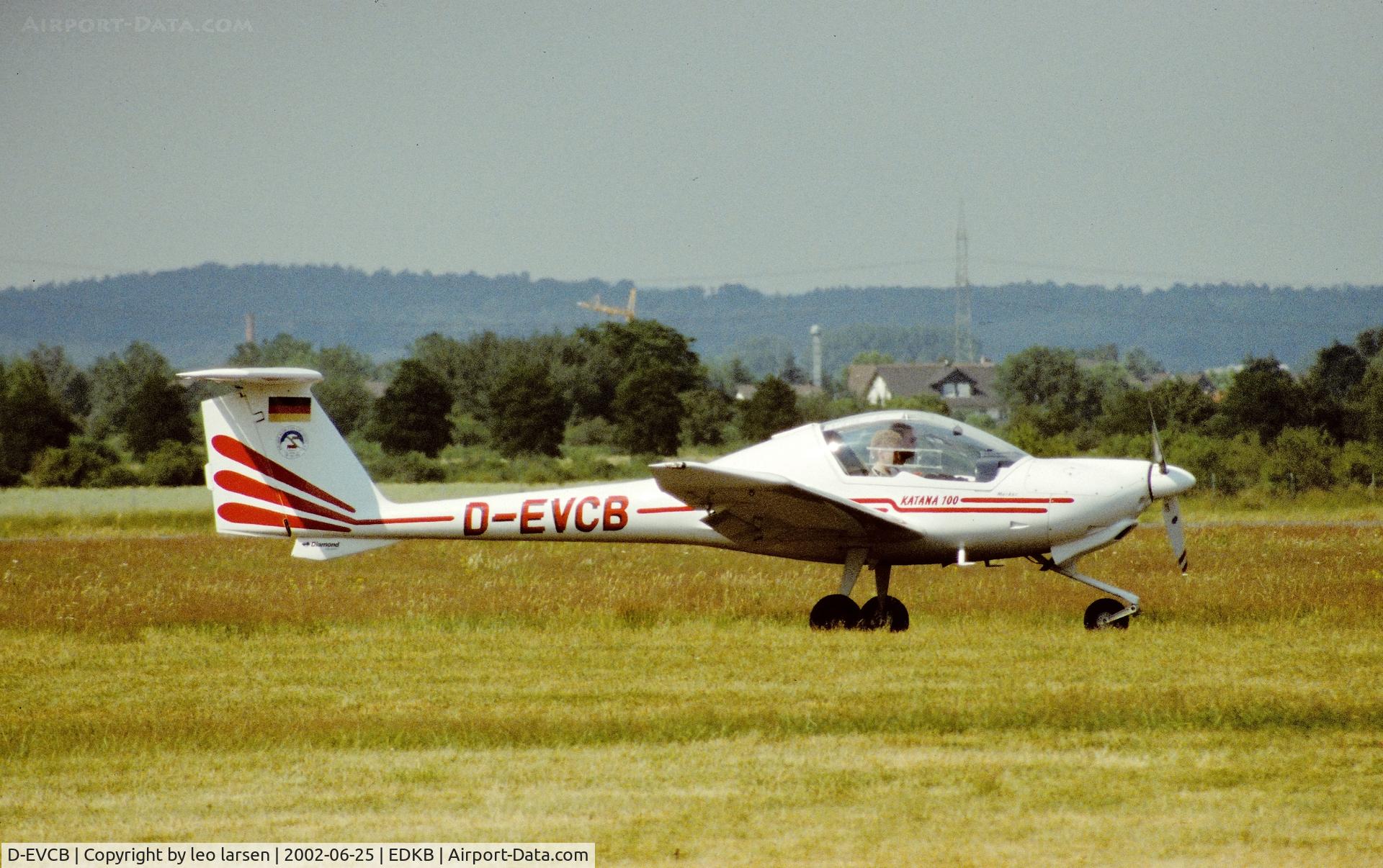D-EVCB, Hoac DV-20 Katana C/N 20040, Bonn/Hangelar 25.6.2002