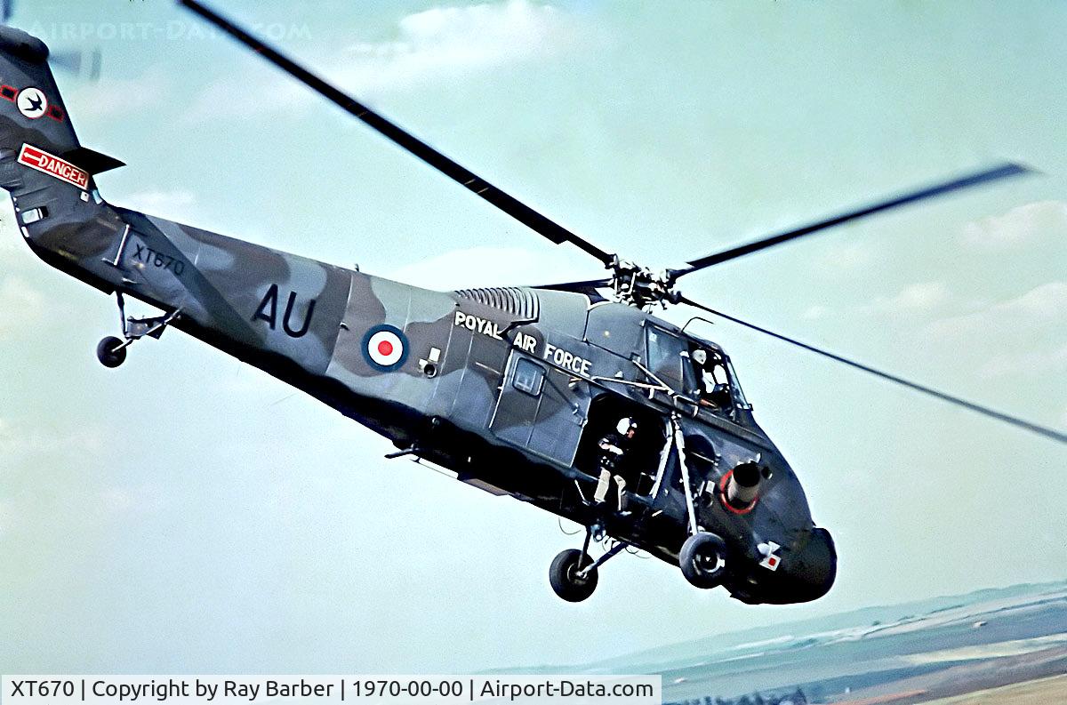 XT670, 1966 Westland Wessex HC.2 C/N WA538, XT670   Westland Wessex HC.2 [WA/538] (Royal Air Force) Larkhill~G  @ 1970