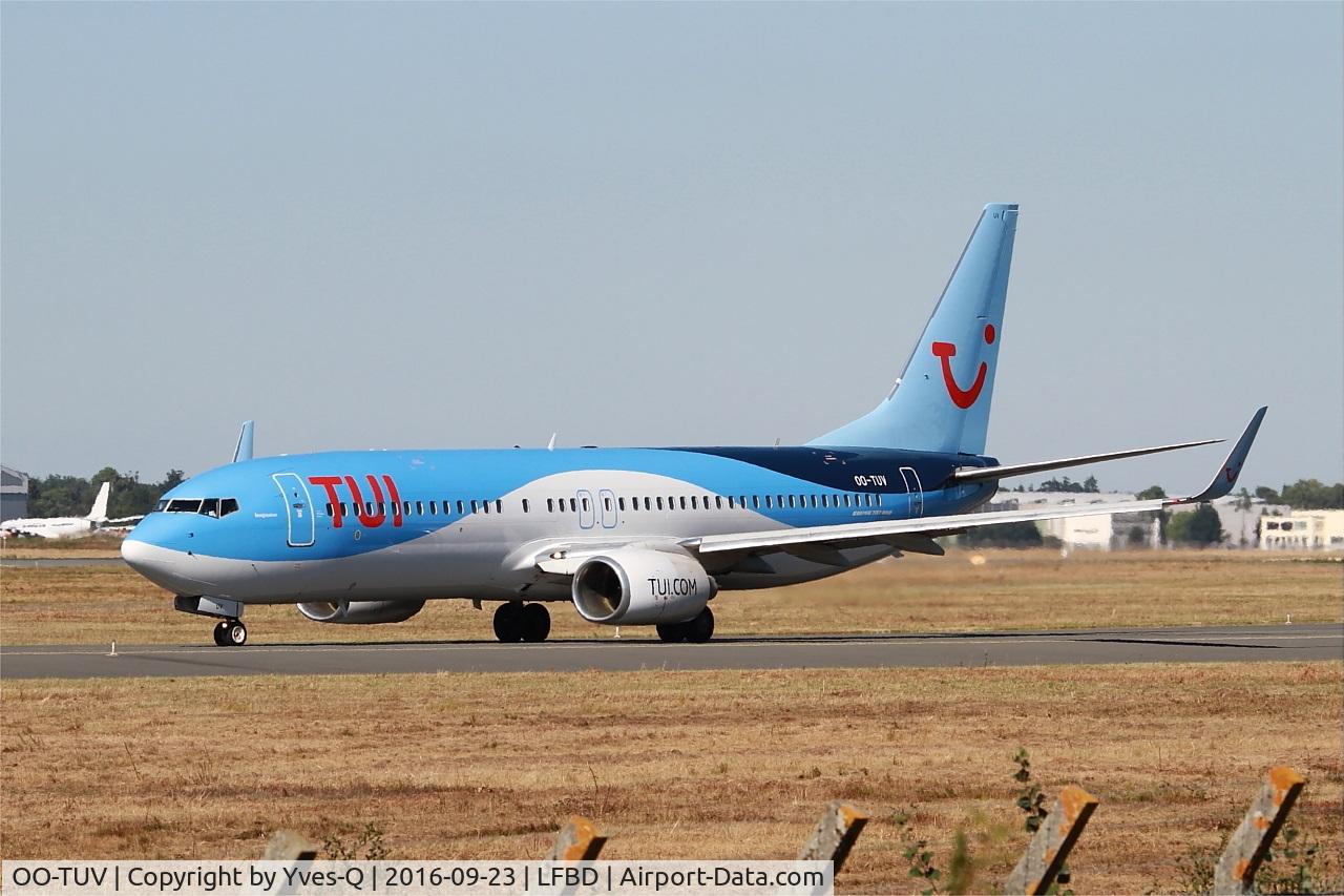 OO-TUV, 2011 Boeing 737-86J C/N 36883, Boeing 737-86J, Taxiing to holding point rwy 05, Bordeaux Mérignac airport (LFBD-BOD)